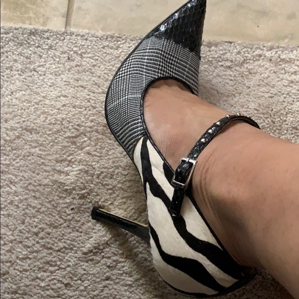 Beautiful Beverly Feldman shoes!